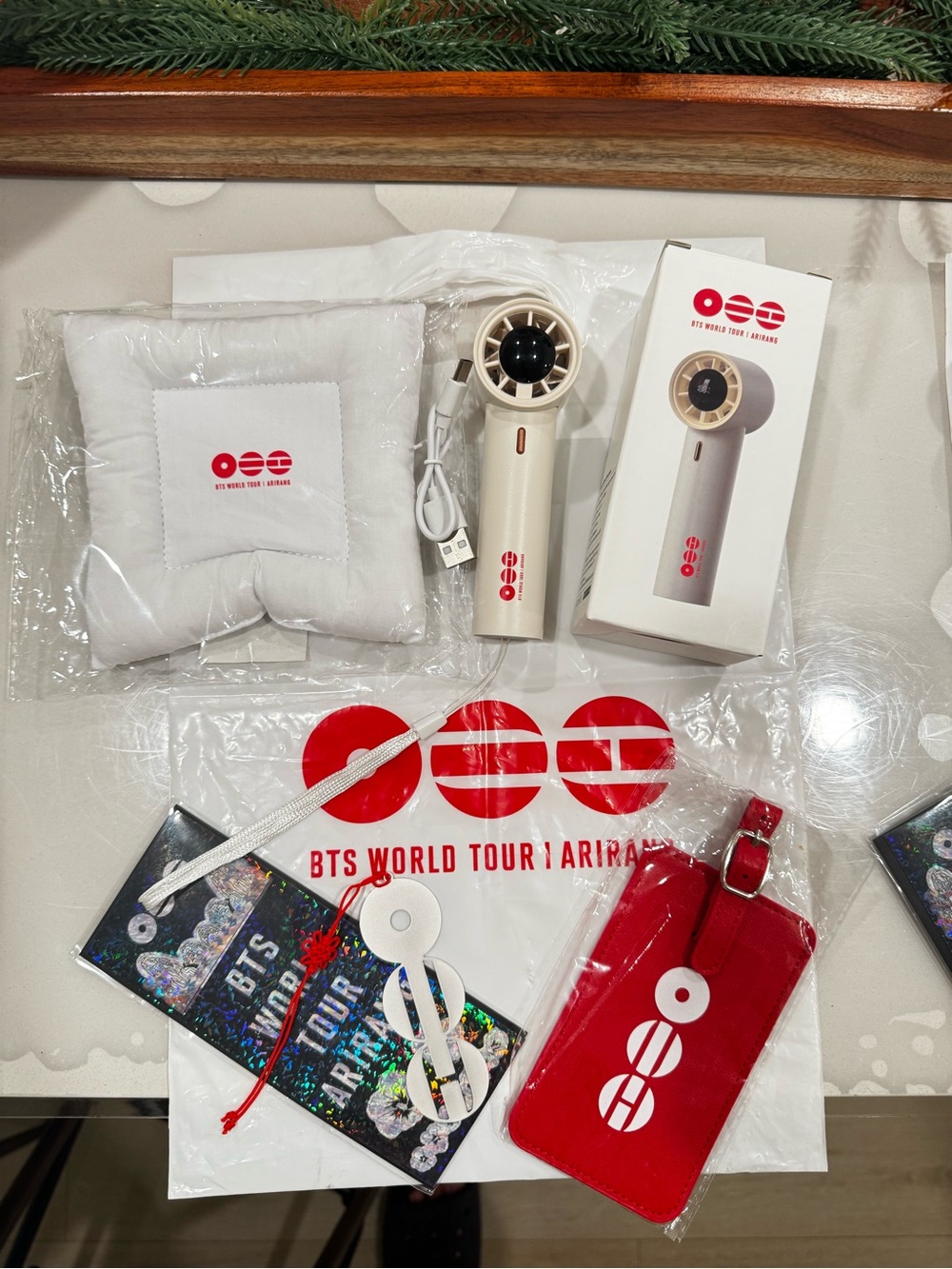 BTS ARIRANG 2026 VIP freebies Beige Portable Mini Fan - Official Tour Accessory